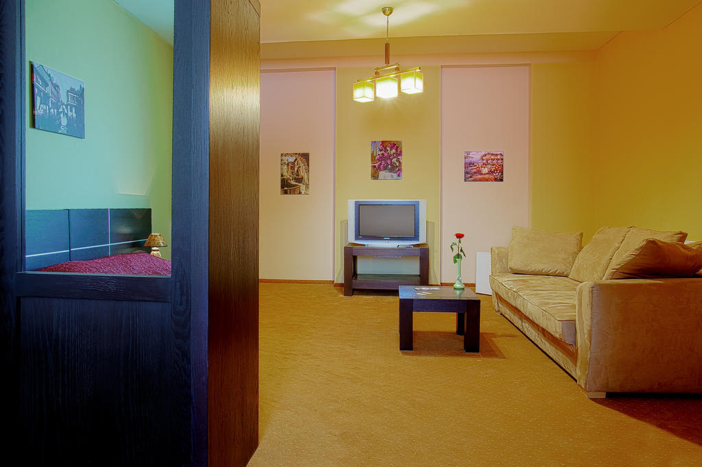 Casa Preturii Hotel Tirgu Lapus Room photo